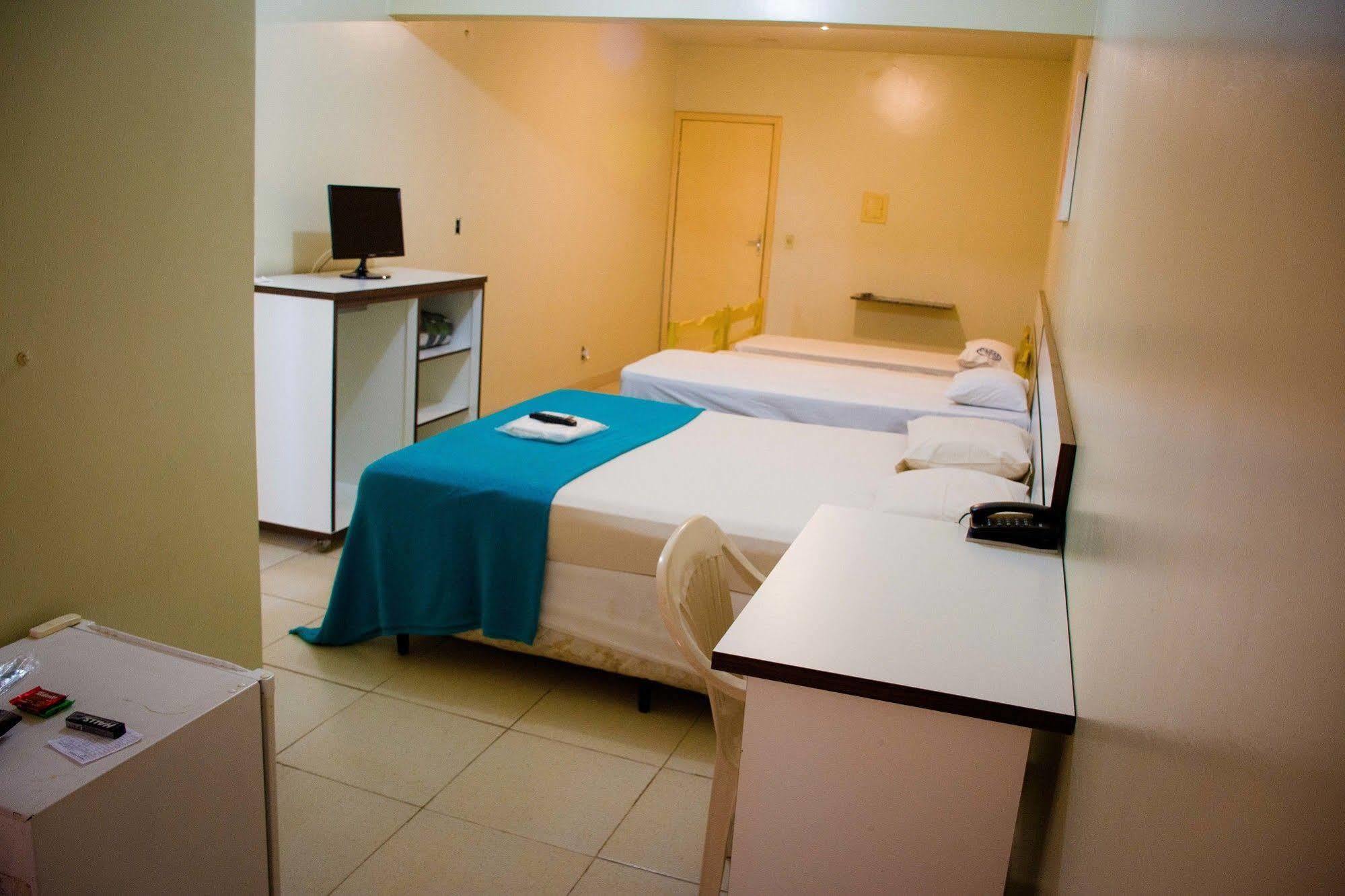 Hotel Sublime - Pistao Sul - Proximo A Universidade Catolica De Brasilia ตากวาจิงกา ภายนอก รูปภาพ